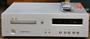 Đầu CD Luxman D-05